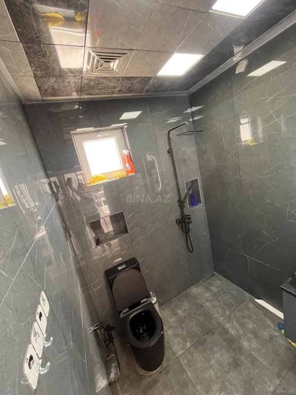 Satılır 6 otaqlı həyət evi 230 m²