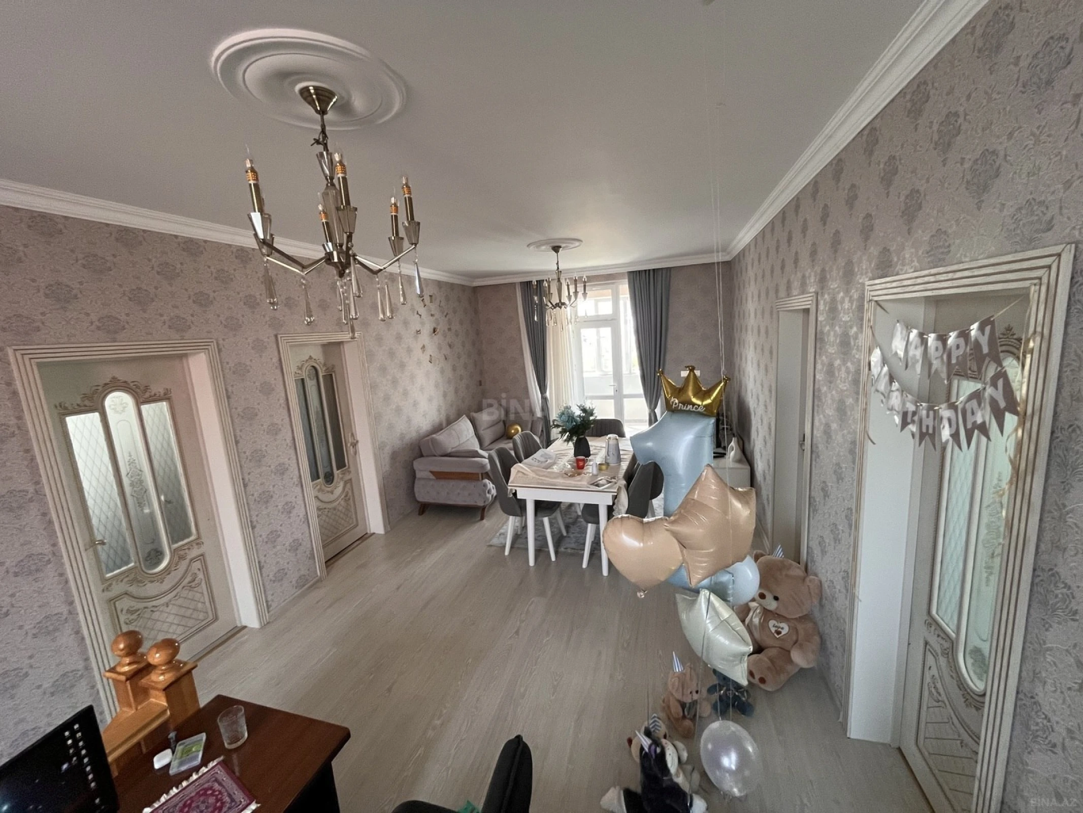 Satılır 6 otaqlı həyət evi 230 m²