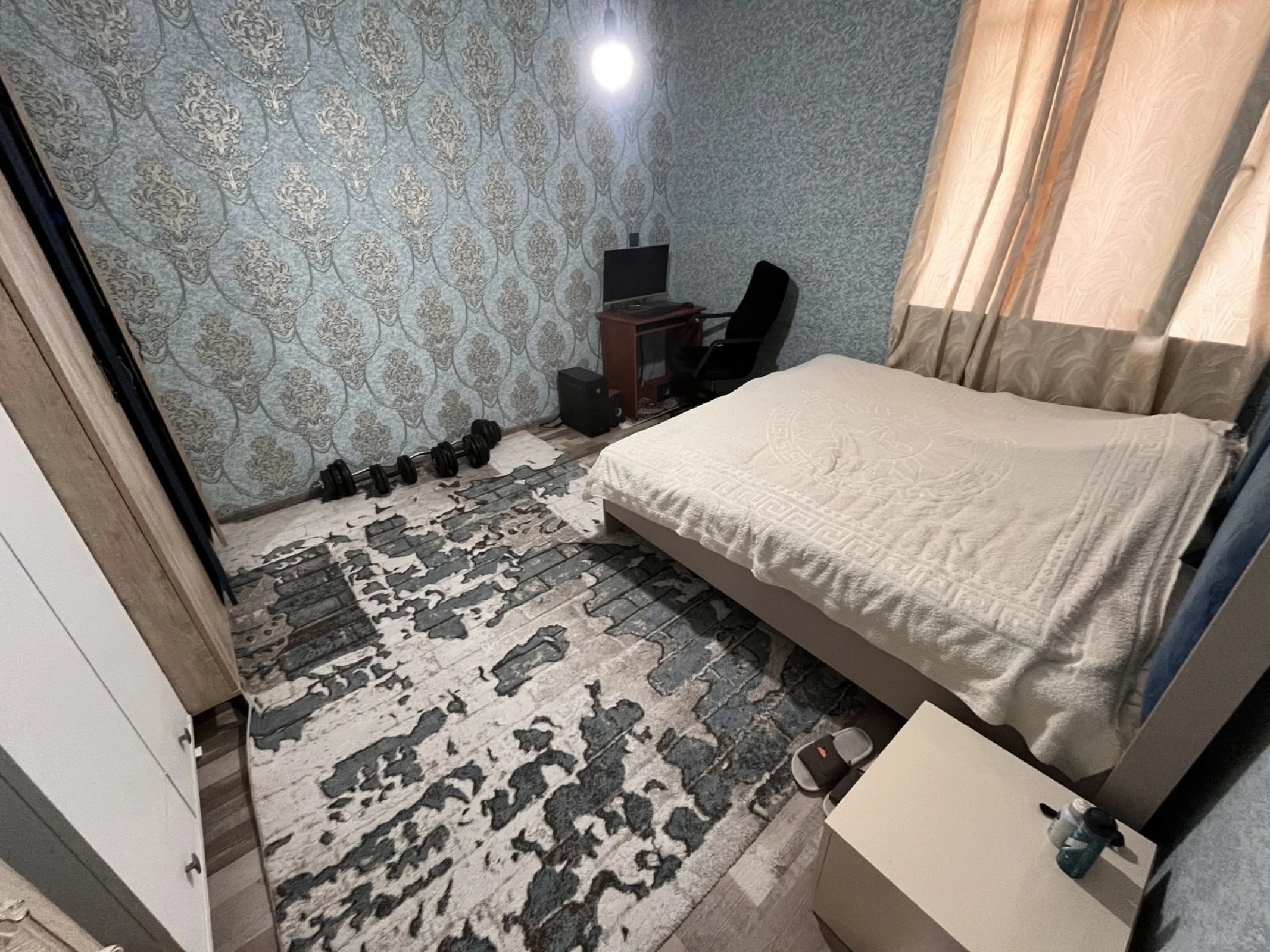 Satılır 6 otaqlı həyət evi 230 m²