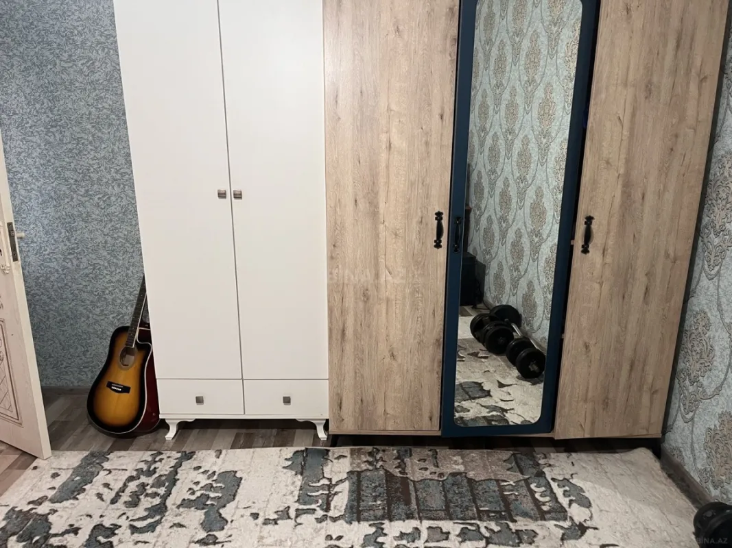 Satılır 6 otaqlı həyət evi 230 m²