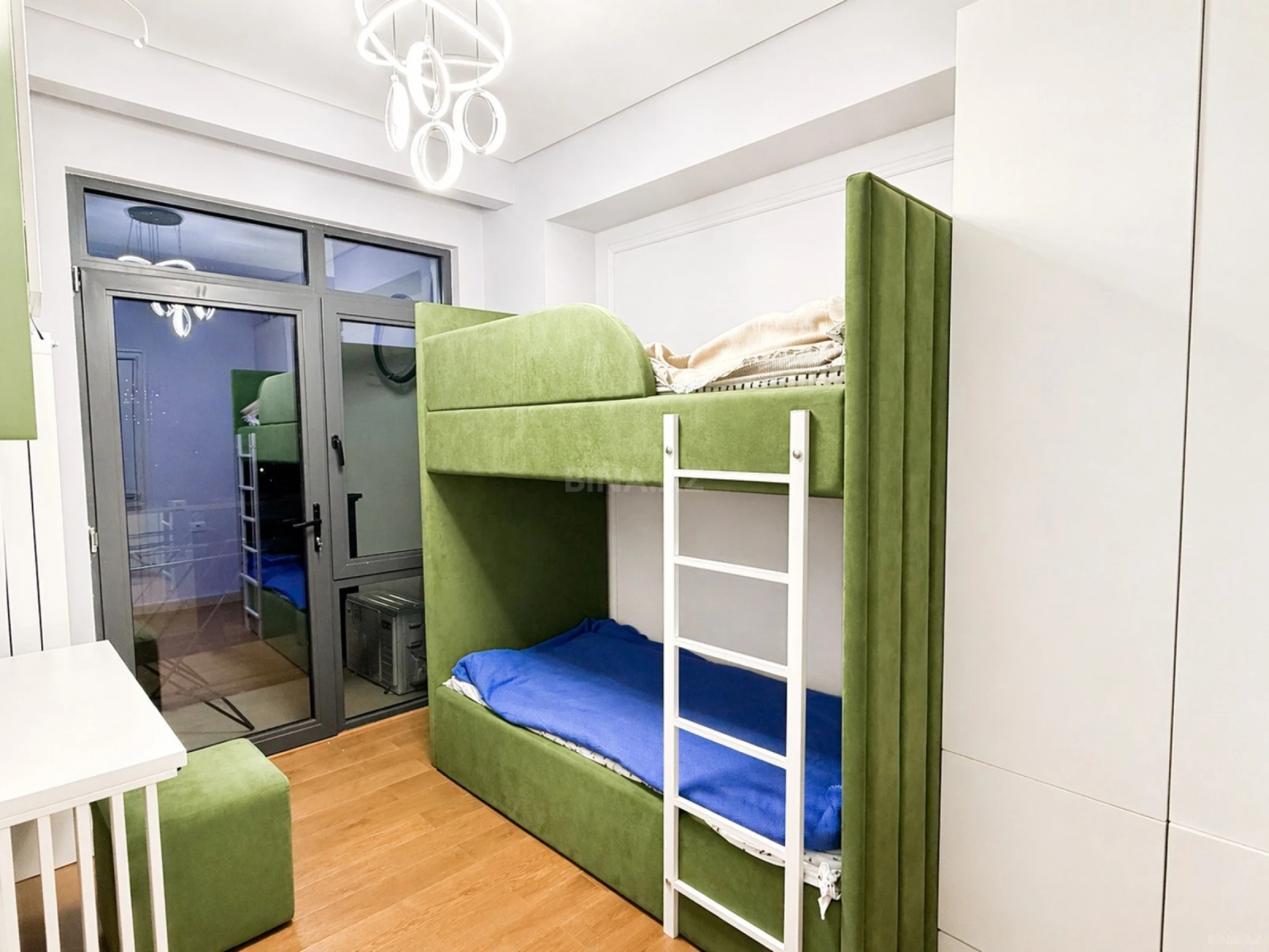 Satılır 3 otaqlı mənzil 85 m²