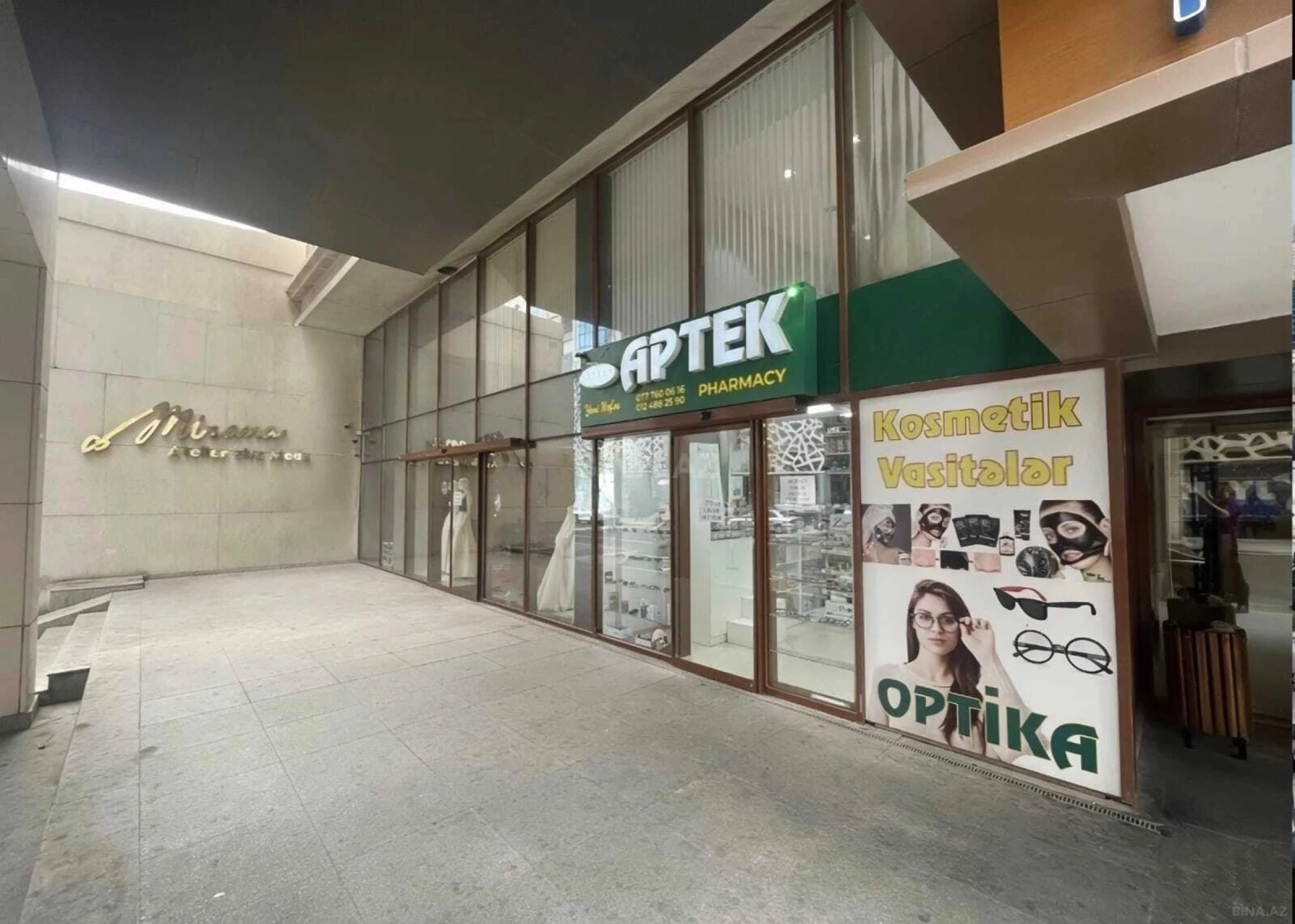 Satılır 5 otaqlı mənzil 297 m²
