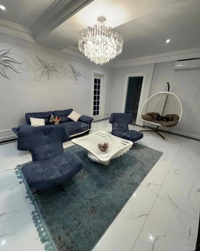Satılır 5 otaqlı mənzil 297 m²