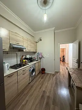 Kirayə verilir 3 otaqlı mənzil 100 m²
