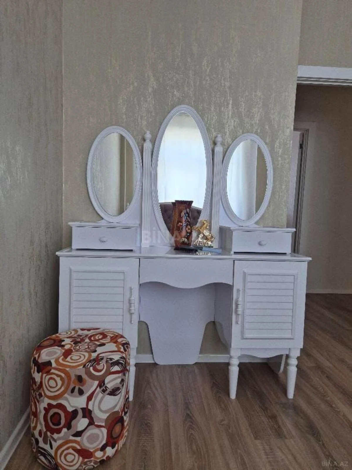 Kirayə verilir 3 otaqlı mənzil 100 m²