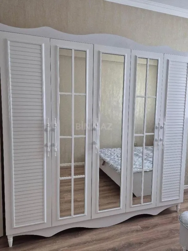 Kirayə verilir 3 otaqlı mənzil 100 m²
