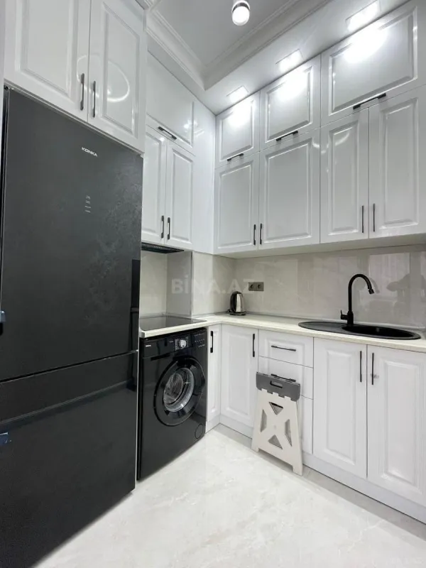 Kirayə verilir 2 otaqlı mənzil 70 m²