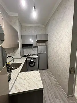 Kirayə verilir 2 otaqlı mənzil 65 m²