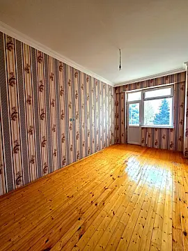 Satılır 2 otaqlı mənzil 75 m²