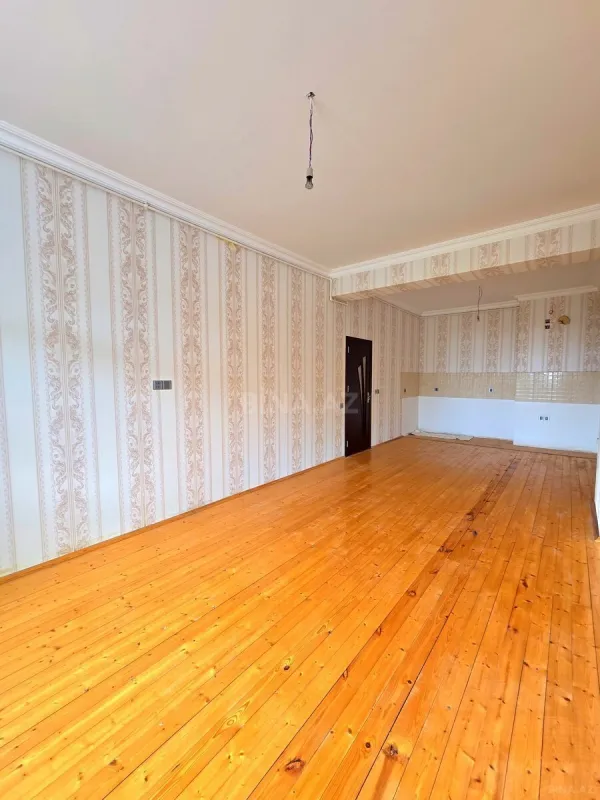 Satılır 2 otaqlı mənzil 75 m²
