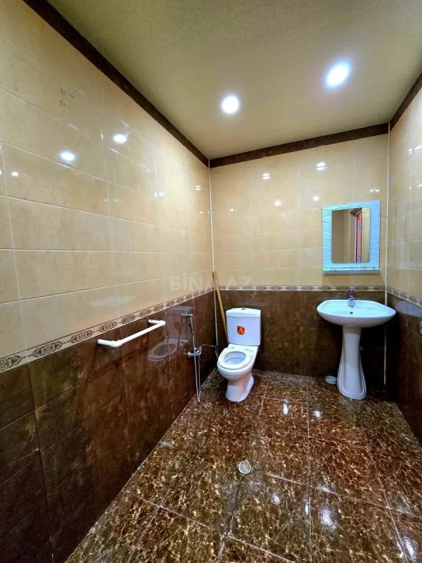 Satılır 2 otaqlı mənzil 75 m²