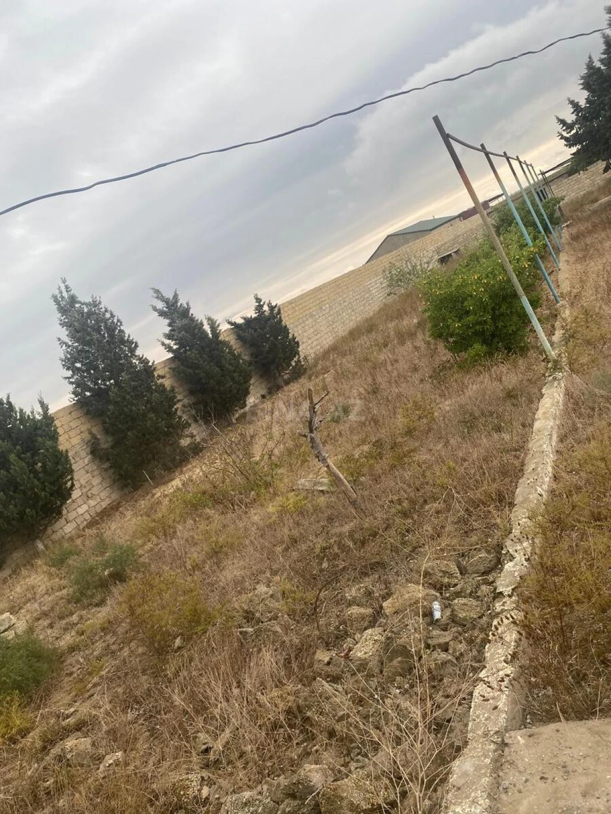 Satılır torpaq sahəsi 25 m²
