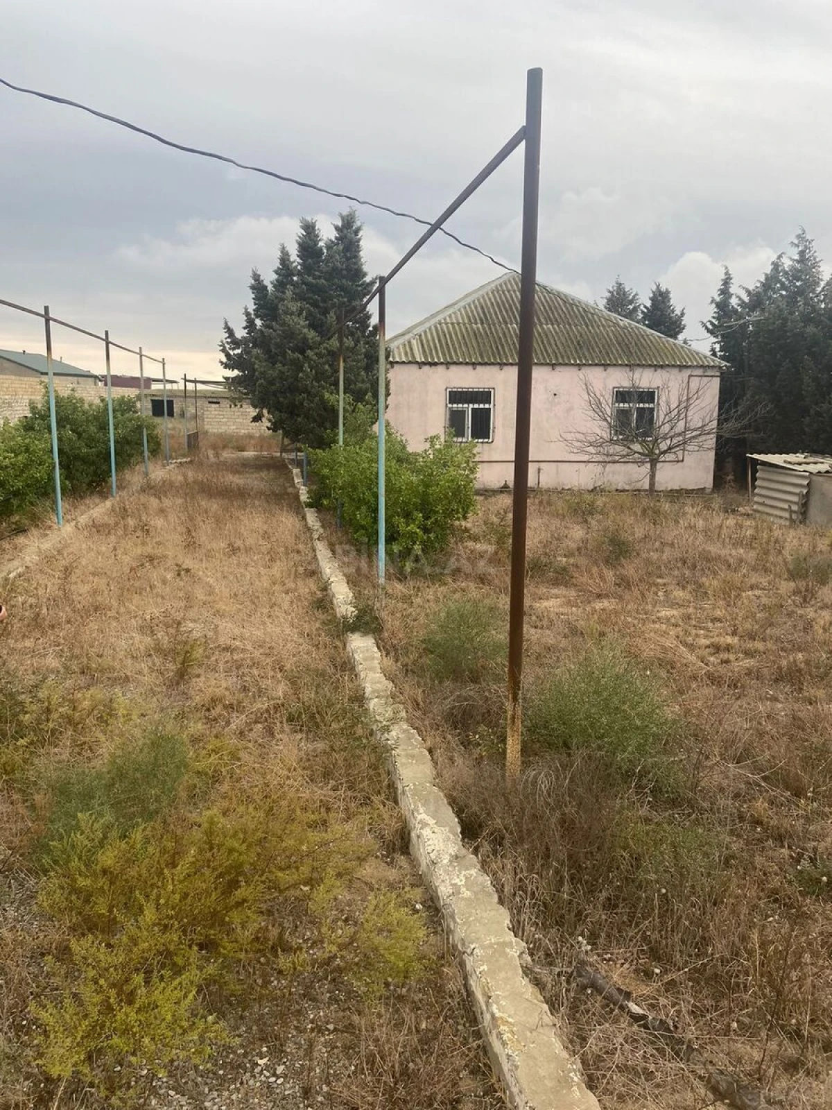 Satılır torpaq sahəsi 25 m²