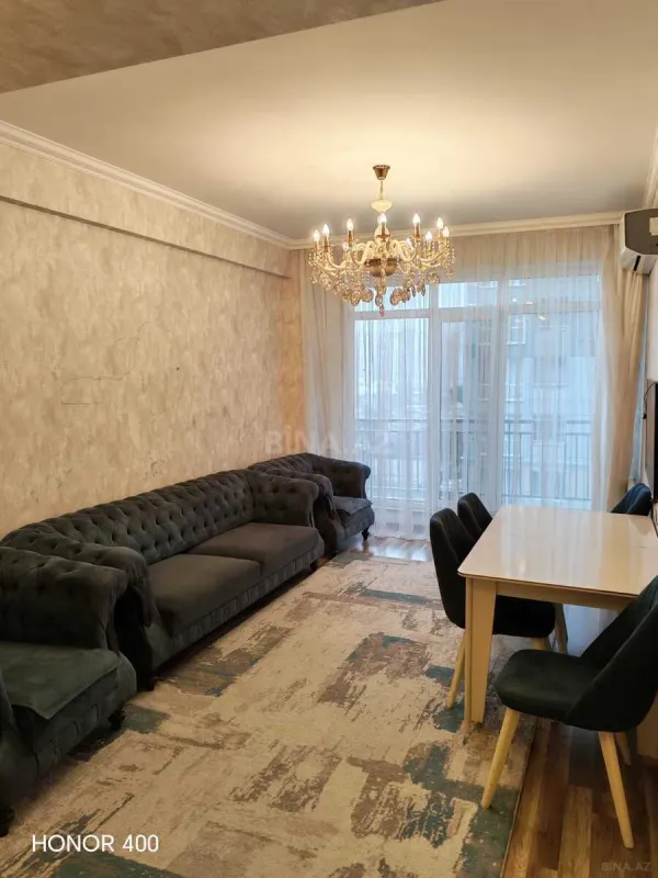 Satılır 2 otaqlı mənzil 74.4 m²