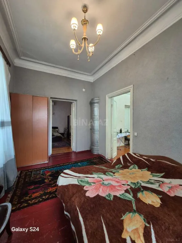Satılır obyekt 212 m²