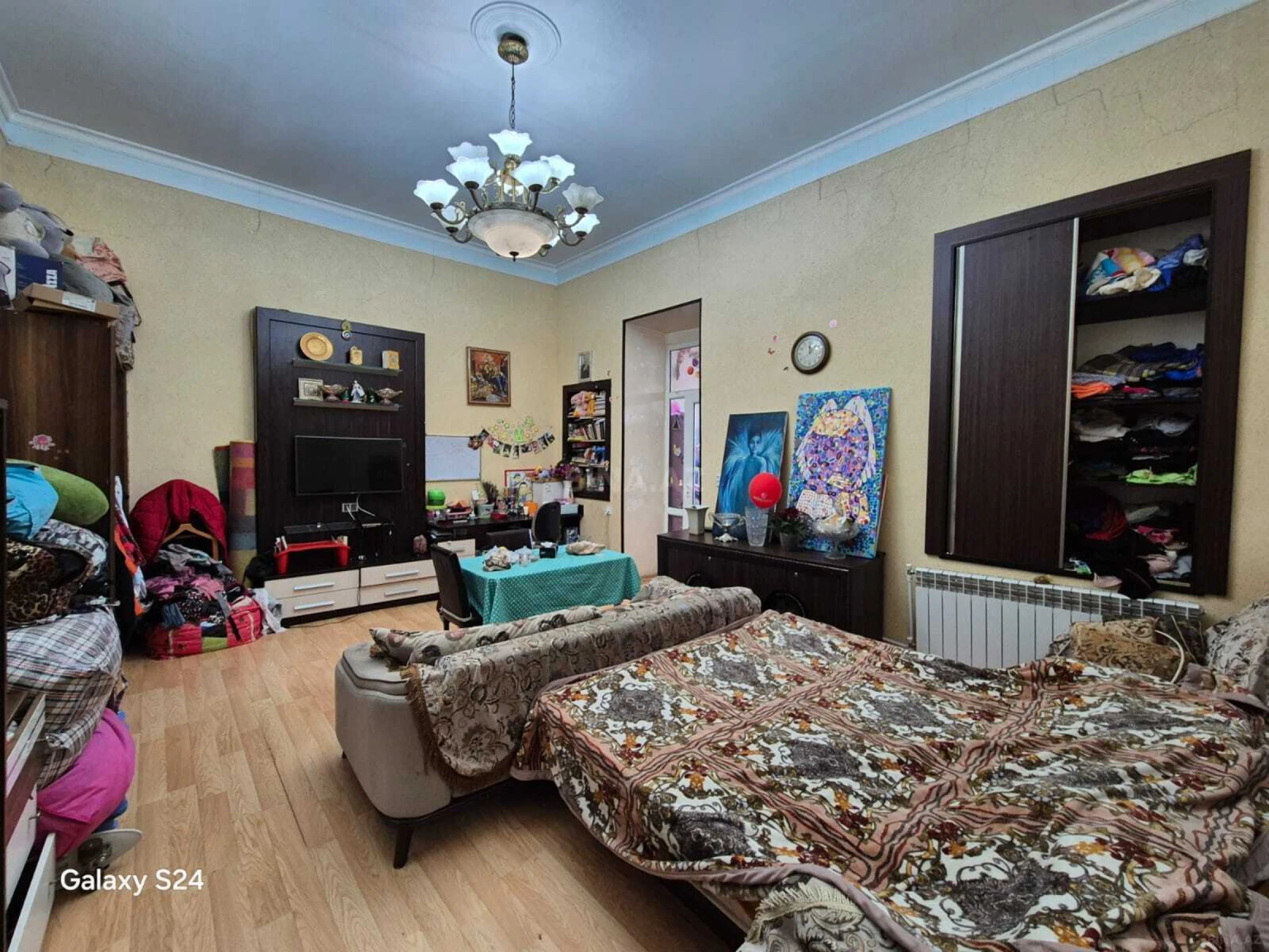Satılır obyekt 212 m²