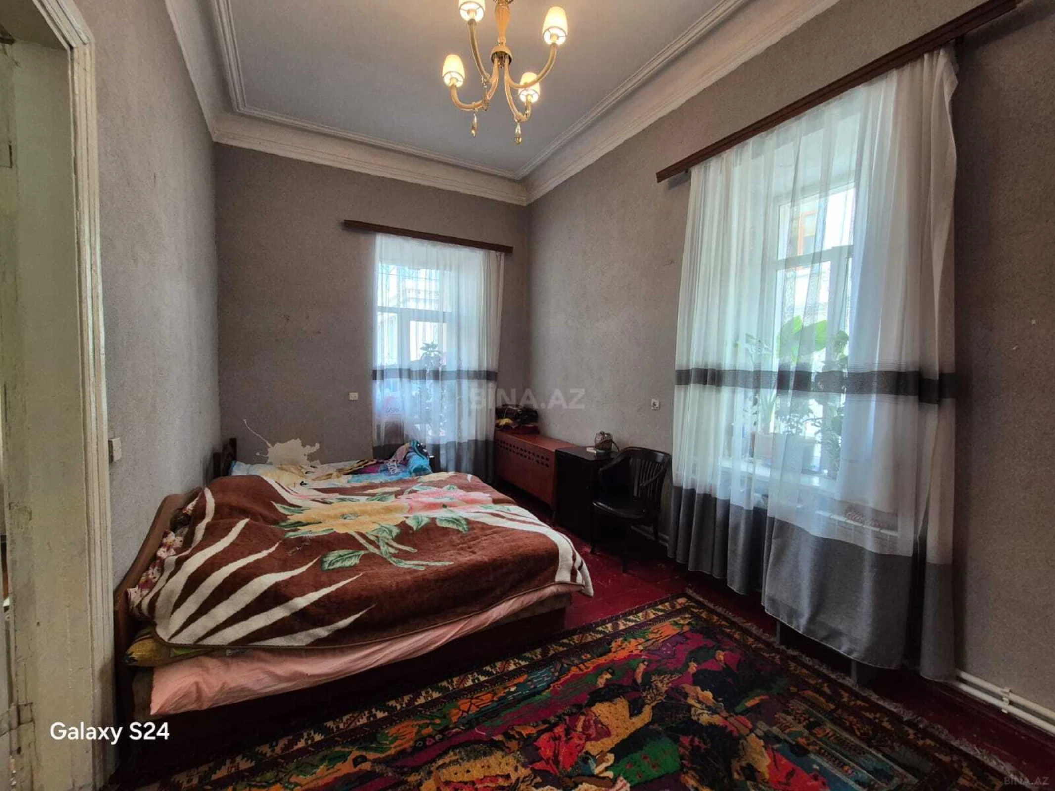Satılır obyekt 212 m²