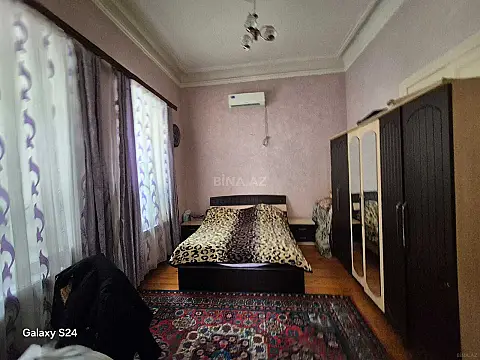 Satılır obyekt 212 m²