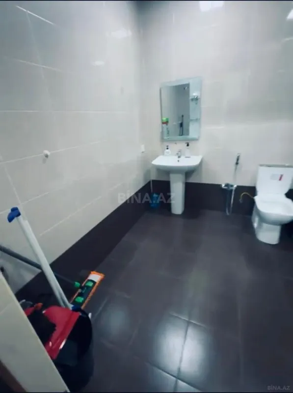 Kirayə verilir 2 otaqlı ofis 85 m²