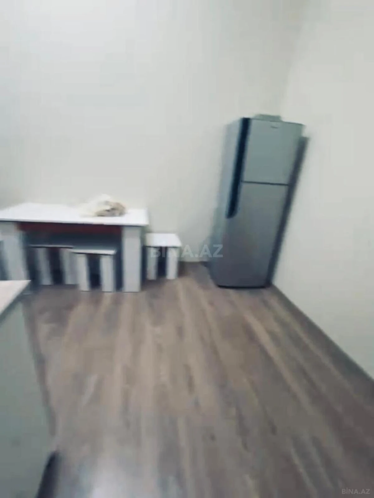 Kirayə verilir 2 otaqlı ofis 85 m²