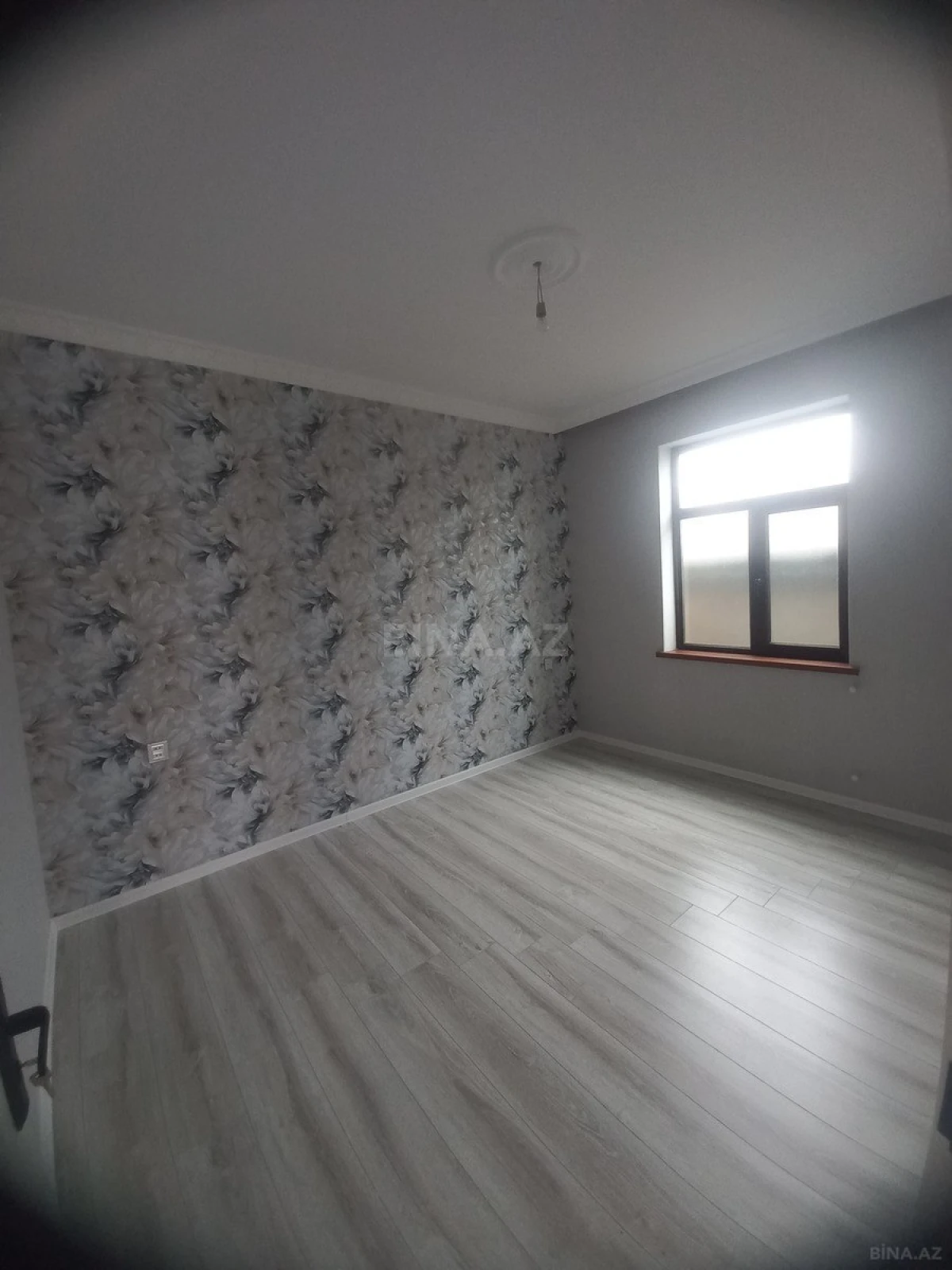 Satılır 4 otaqlı həyət evi 80 m²
