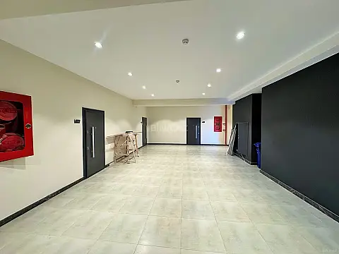 Satılır 2 otaqlı mənzil 79.3 m²