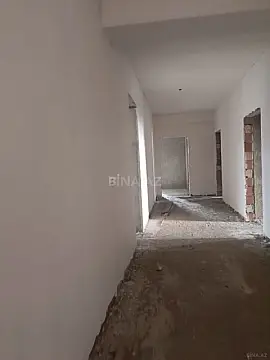 Satılır 4 otaqlı mənzil 196 m²