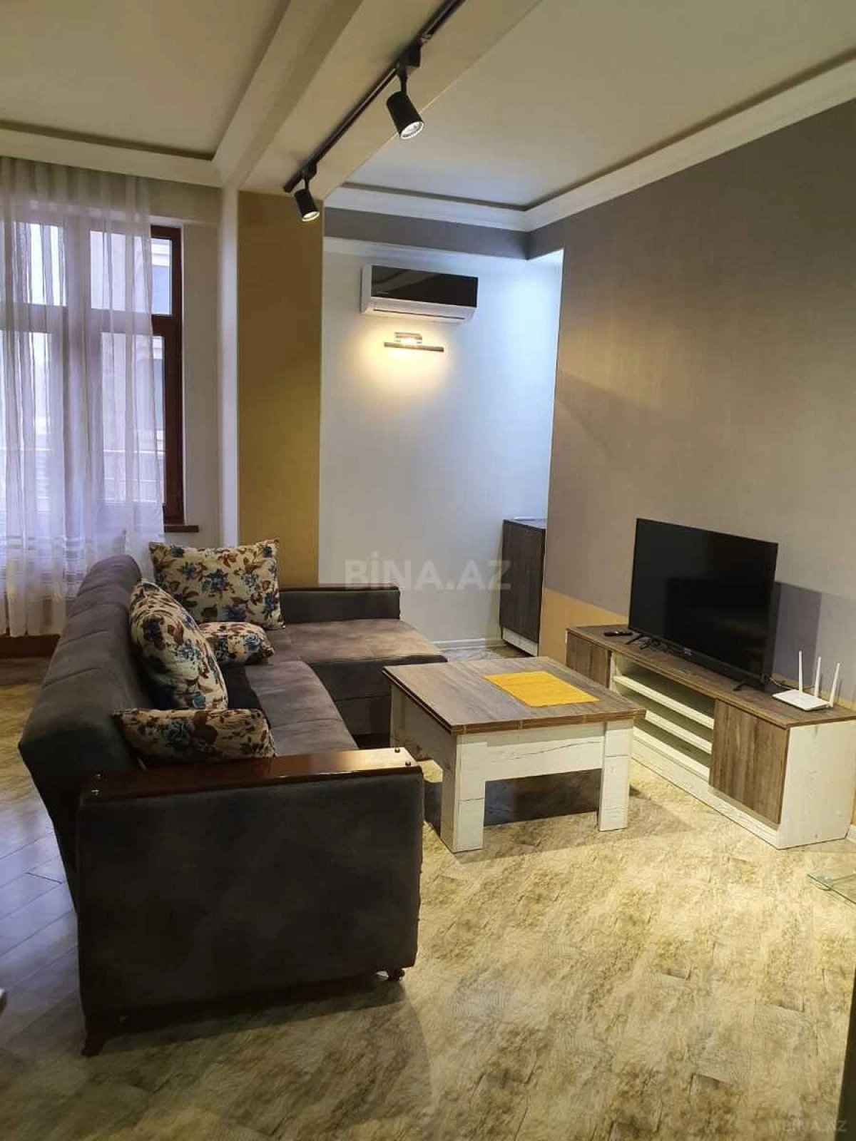Satılır 3 otaqlı mənzil 90 m²