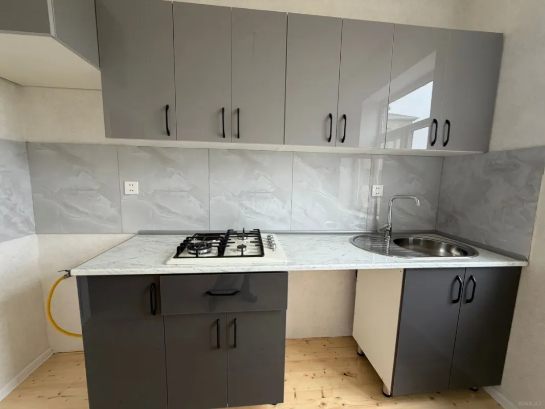 Satılır 2 otaqlı həyət evi 65 m²