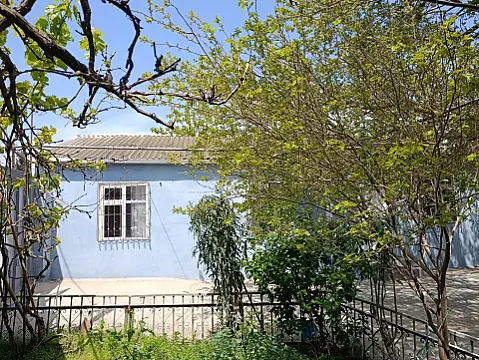 Satılır 4 otaqlı həyət evi 83 m²