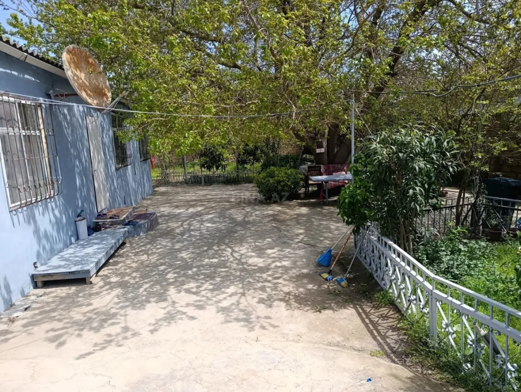 Satılır 4 otaqlı həyət evi 83 m²