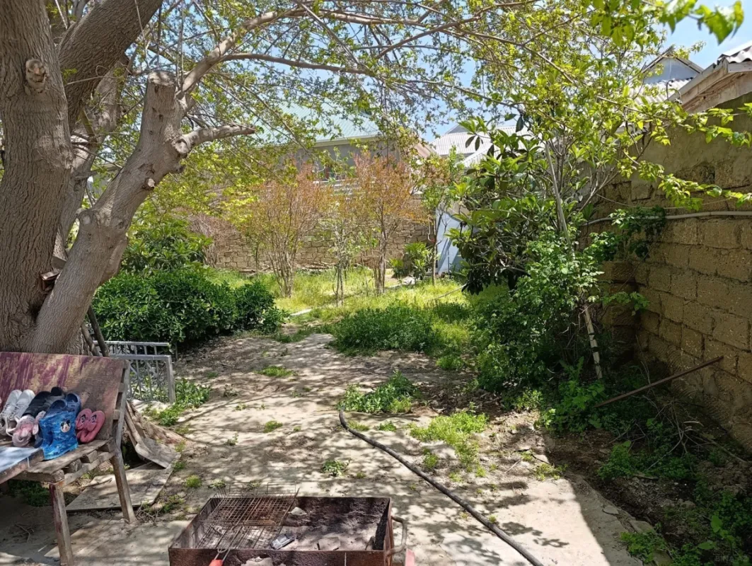Satılır 4 otaqlı həyət evi 83 m²