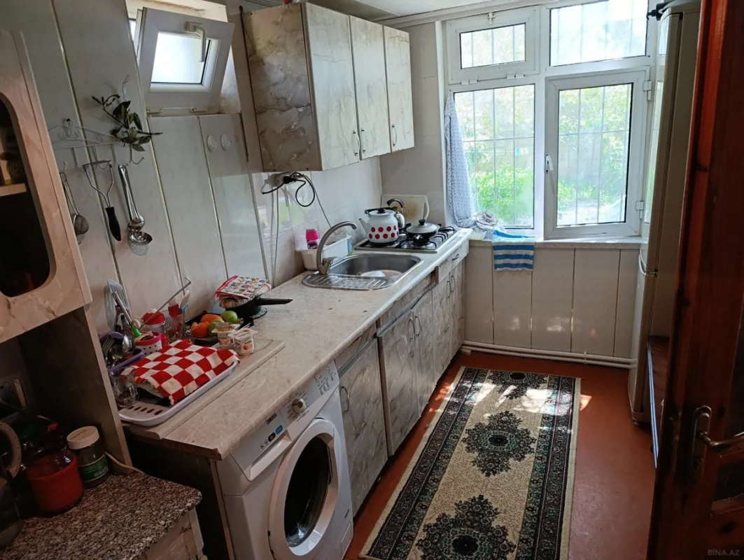 Satılır 4 otaqlı həyət evi 83 m²