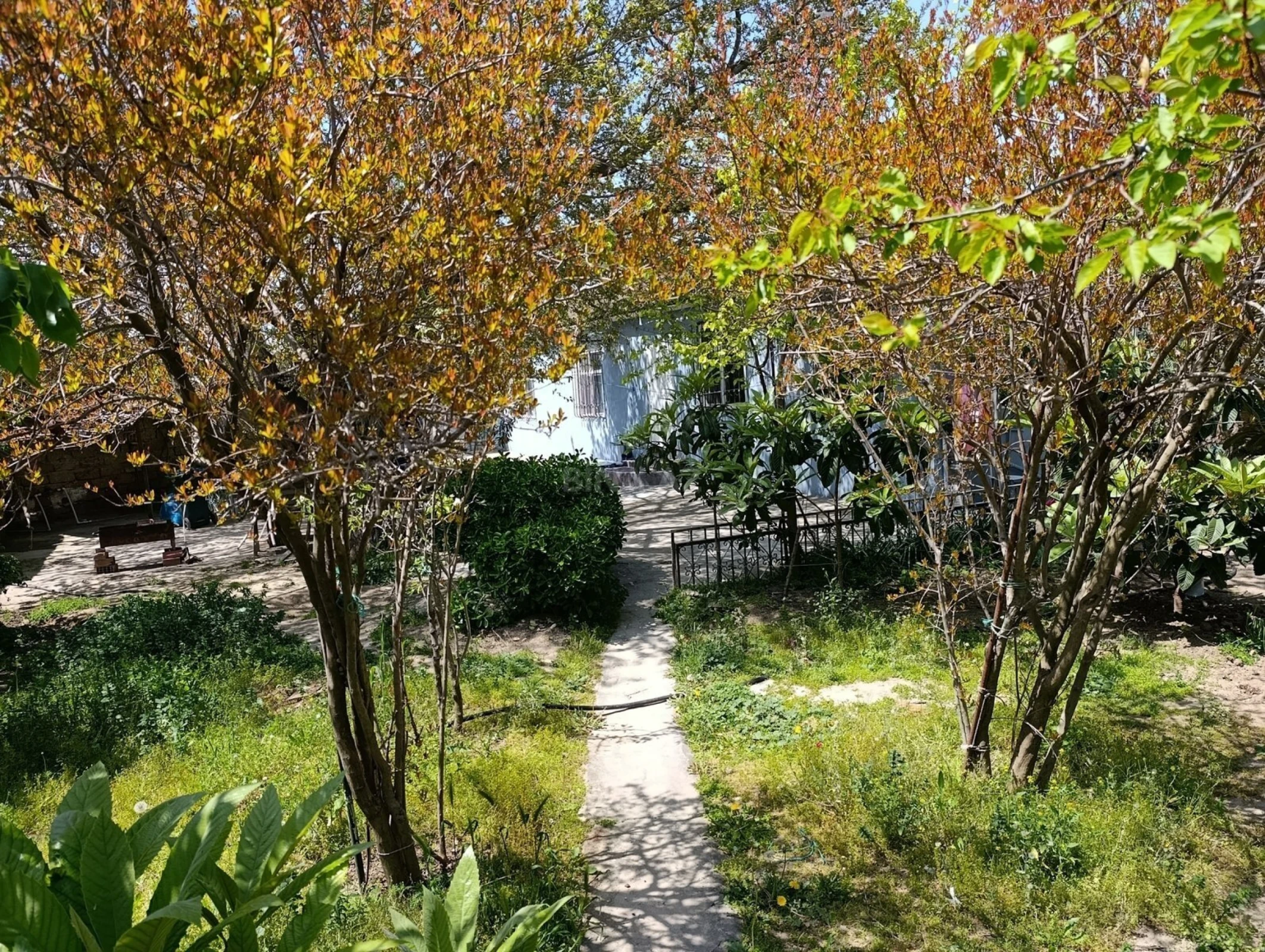 Satılır 4 otaqlı həyət evi 83 m²