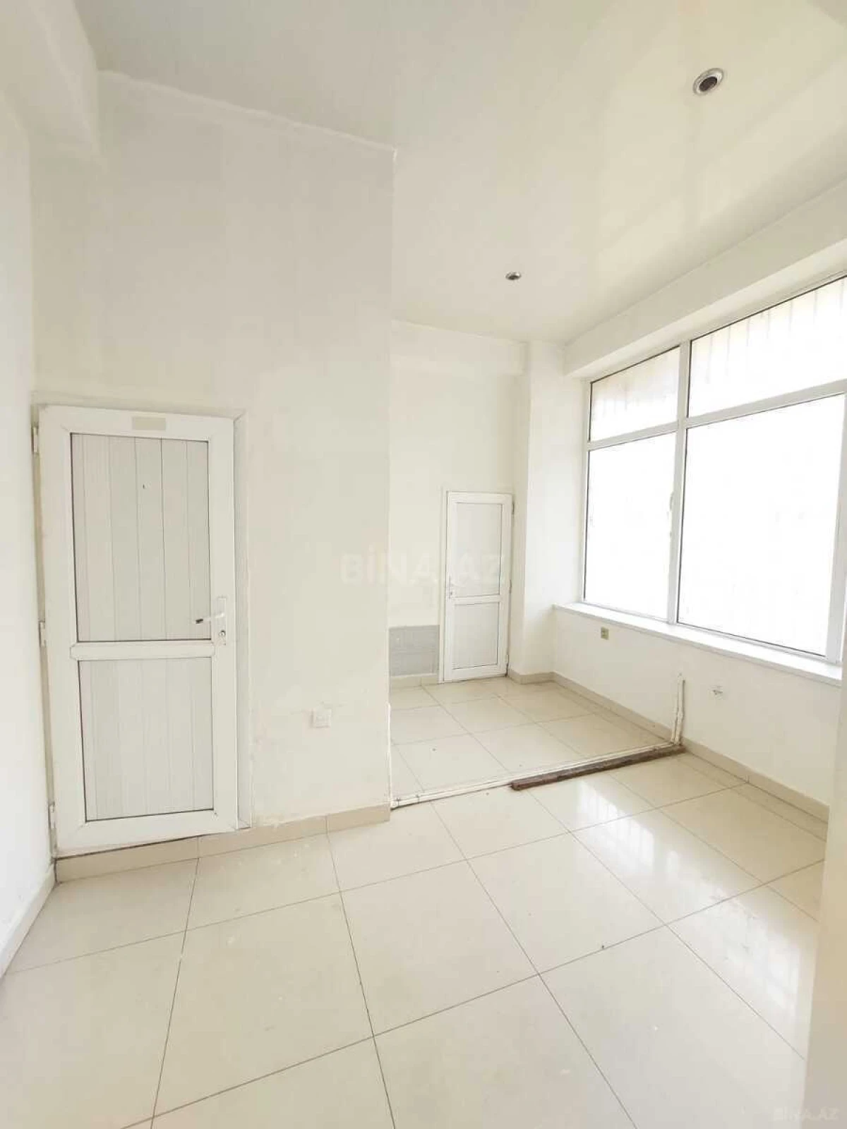 Kirayə verilir 2 otaqlı mənzil 40 m²