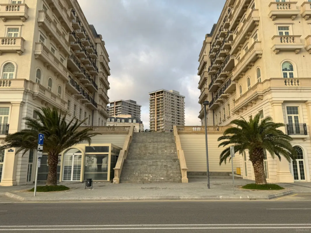 Satılır 3 otaqlı mənzil 105 m²