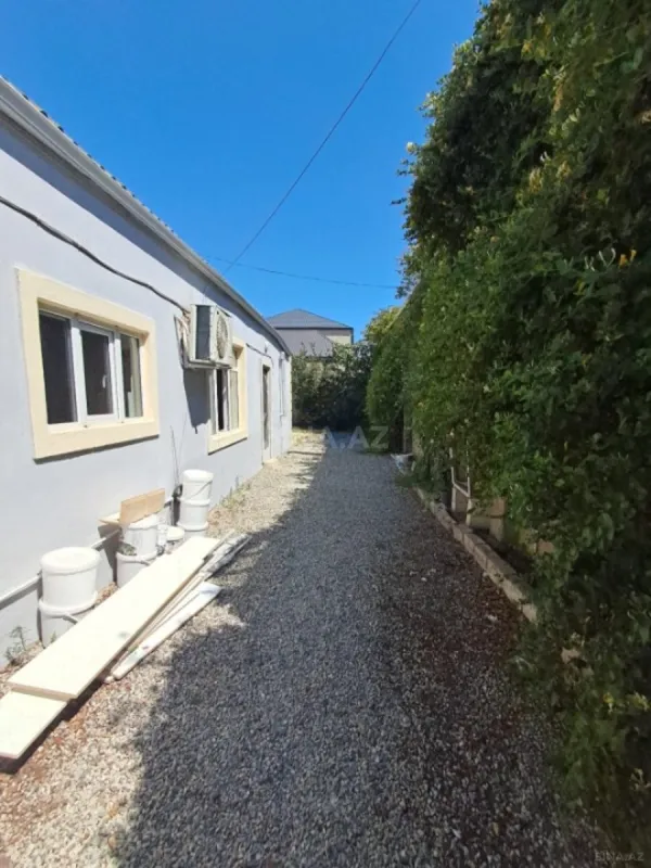 Satılır 5 otaqlı həyət evi 140 m²