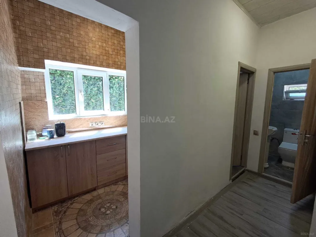 Satılır 5 otaqlı həyət evi 140 m²