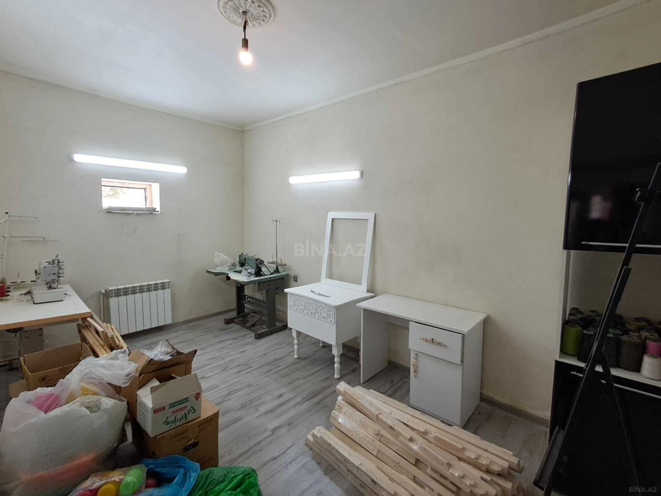 Satılır 5 otaqlı həyət evi 140 m²
