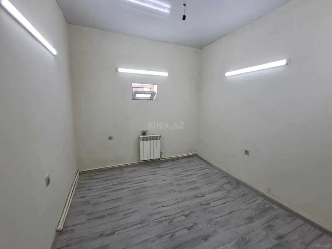 Satılır 5 otaqlı həyət evi 140 m²