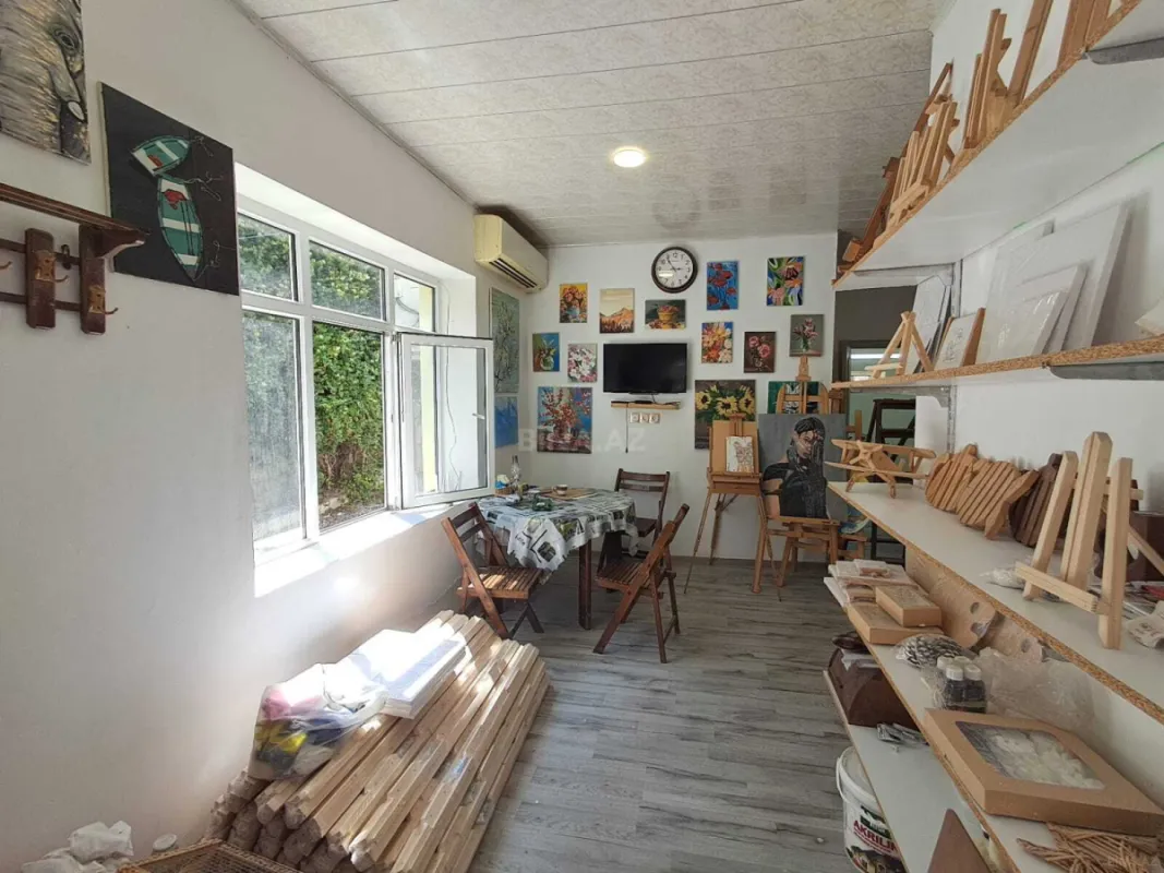 Satılır 5 otaqlı həyət evi 140 m²