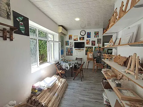Satılır 5 otaqlı həyət evi 140 m²