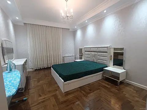 Kirayə verilir 2 otaqlı mənzil 90 m²