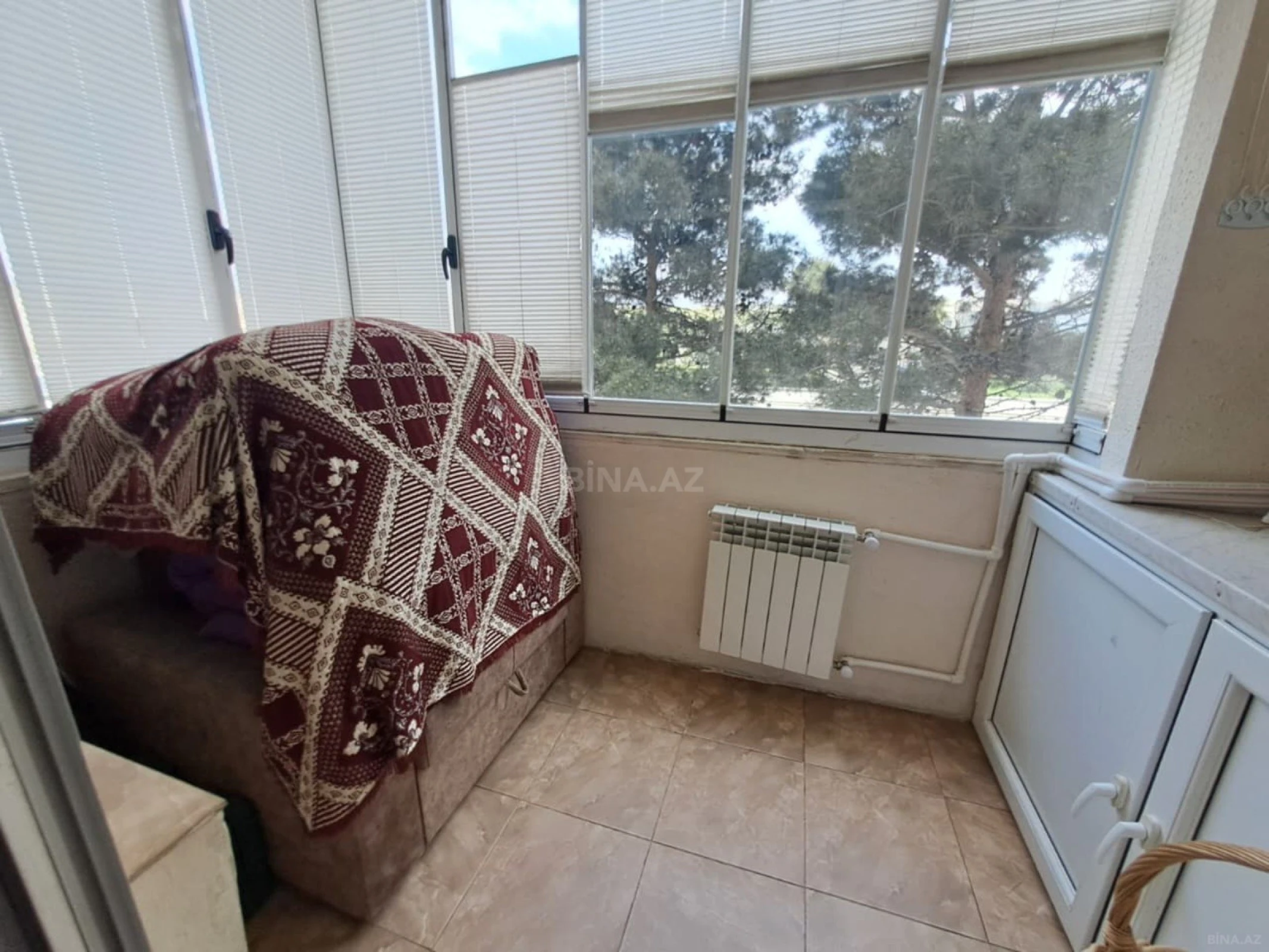 Satılır 2 otaqlı mənzil 70 m²