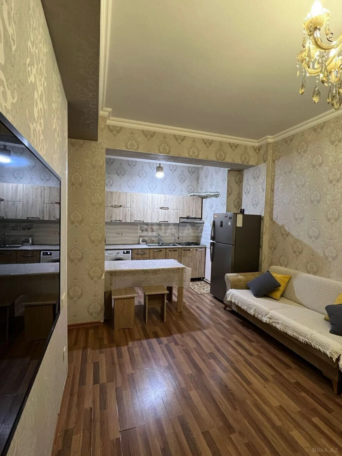 Kirayə verilir 3 otaqlı mənzil 100 m²