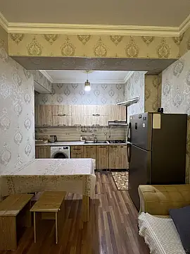Kirayə verilir 3 otaqlı mənzil 100 m²
