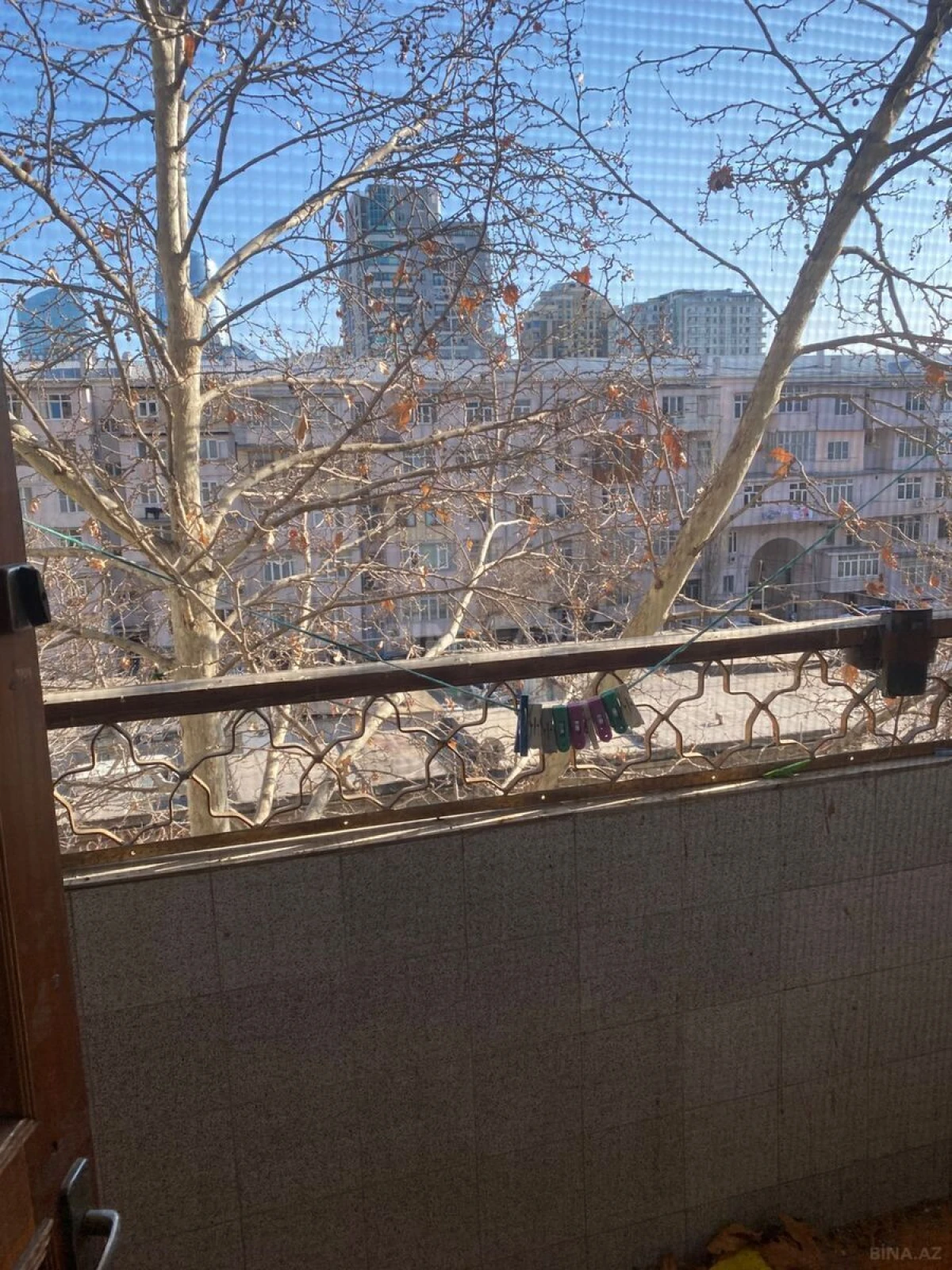 Satılır 3 otaqlı mənzil 110 m²