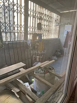 Satılır 3 otaqlı mənzil 110 m²