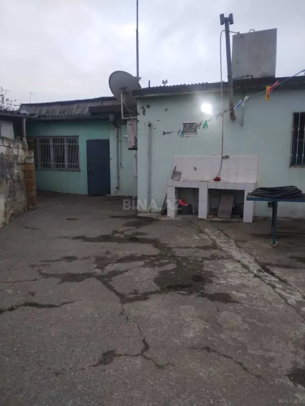 Satılır 5 otaqlı həyət evi 170 m²