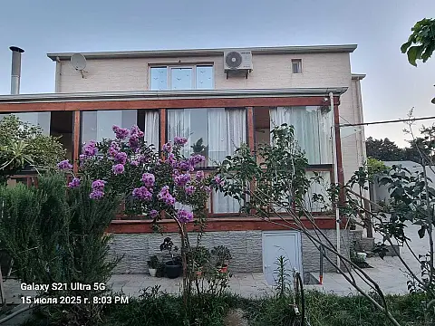 Satılır 5 otaqlı həyət evi 226 m²